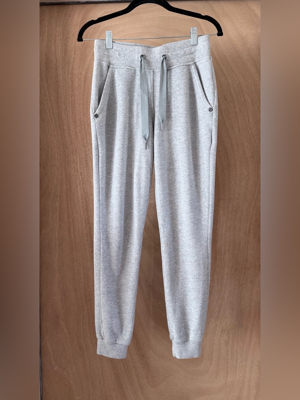 We Norwegians Tind Jogger Pants Womens XS Grey 100% Merino Wool Minimalist